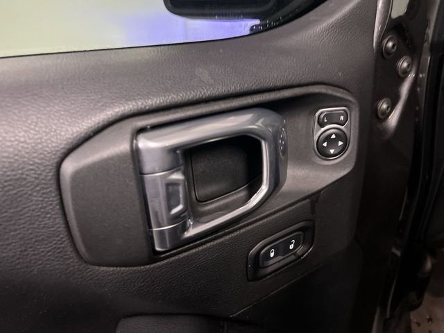 2021 Jeep Wrangler Unlimited Sahara Altitude 4x4