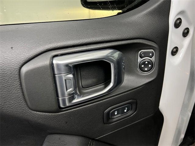 2022 Jeep Wrangler Unlimited Sahara Altitude 4x4