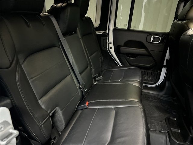 2022 Jeep Wrangler Unlimited Sahara Altitude 4x4