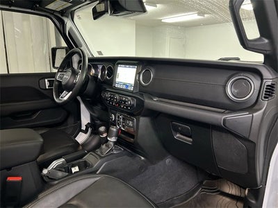 2022 Jeep Wrangler Unlimited Sahara Altitude 4x4