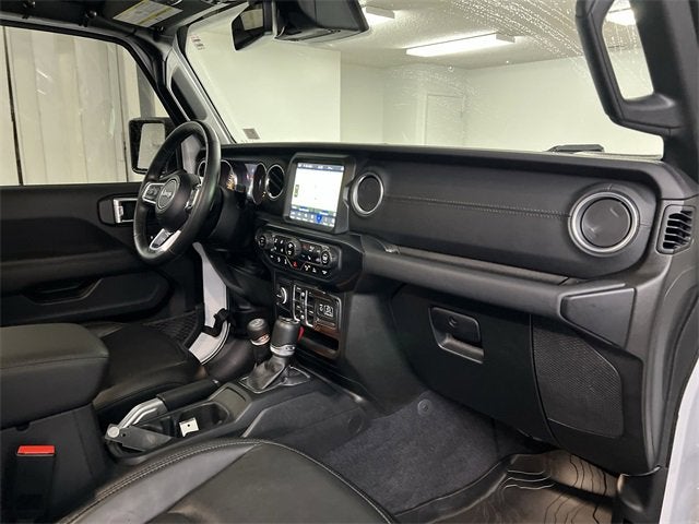 2022 Jeep Wrangler Unlimited Sahara Altitude 4x4