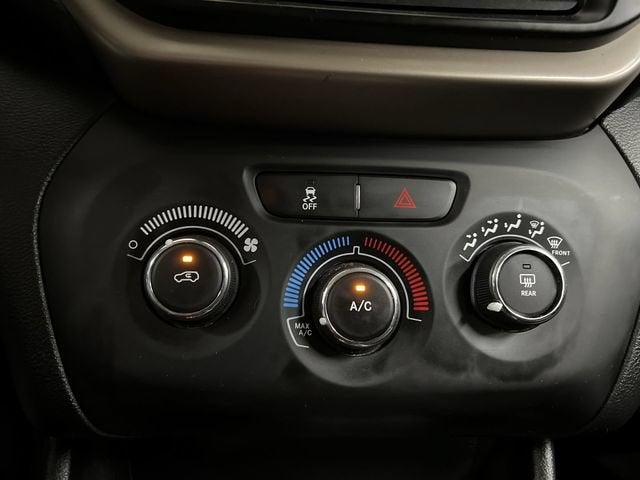 2017 Jeep Cherokee Sport