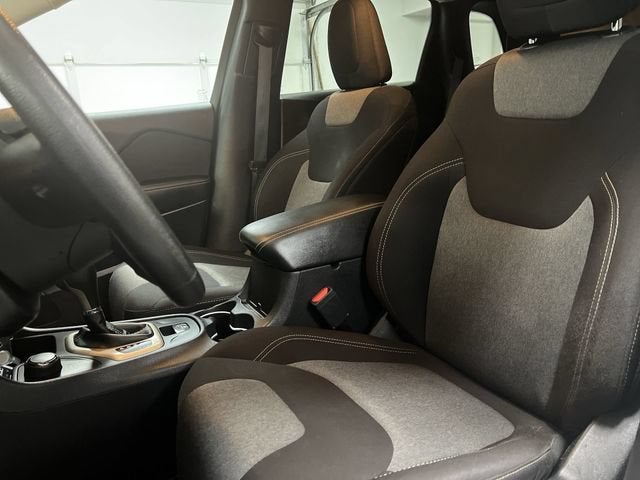 2018 Jeep Cherokee Latitude