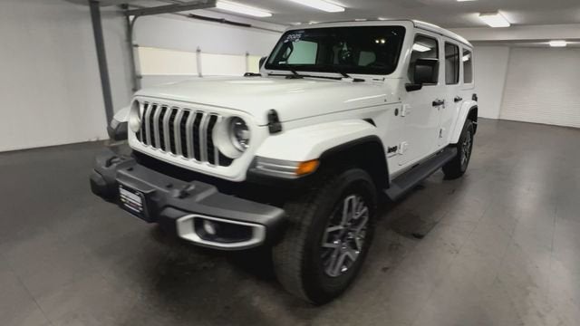 2025 Jeep Wrangler 4-Door Sahara 4x4