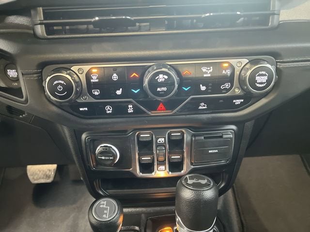 2024 Jeep Wrangler 4-Door Sahara 4x4