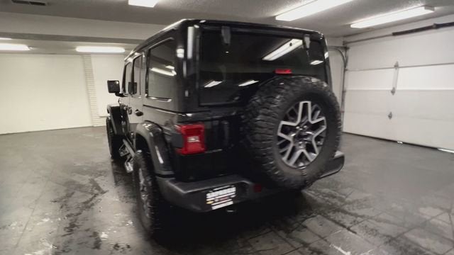 2024 Jeep Wrangler 4-Door Sahara 4x4