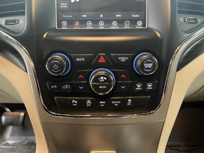 2019 Jeep Grand Cherokee Laredo E 4x4