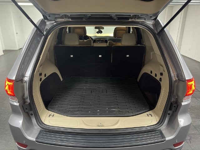 2019 Jeep Grand Cherokee Laredo E 4x4