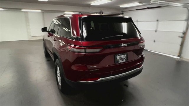 2023 Jeep Grand Cherokee Laredo