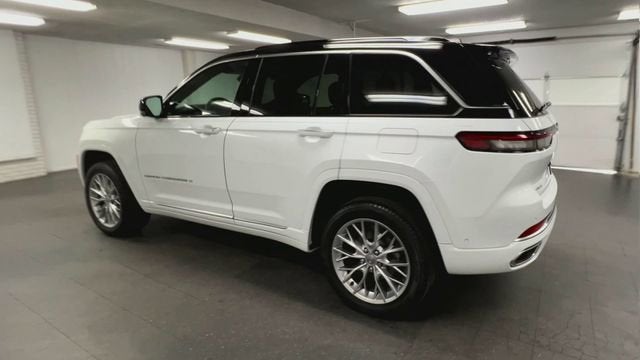 2024 Jeep Grand Cherokee Summit 4x4
