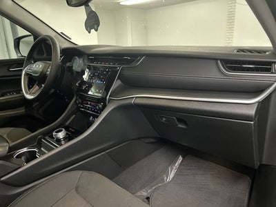 2024 Jeep Grand Cherokee L Laredo 4x4