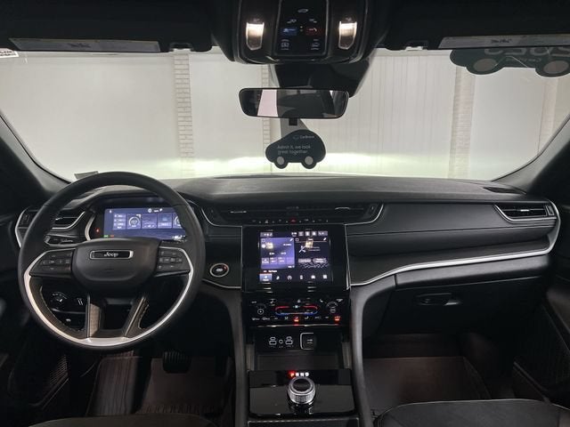 2025 Jeep Grand Cherokee L Altitude X 4x4