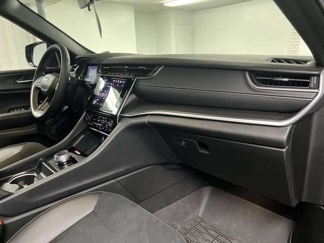 2025 Jeep Grand Cherokee L Altitude X 4x4
