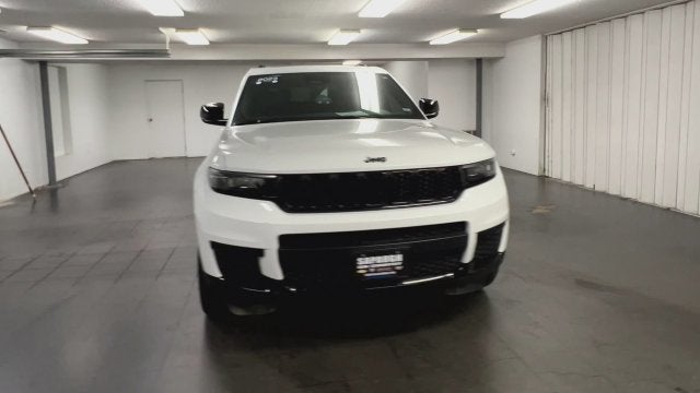 2023 Jeep Grand Cherokee L Altitude 4x4