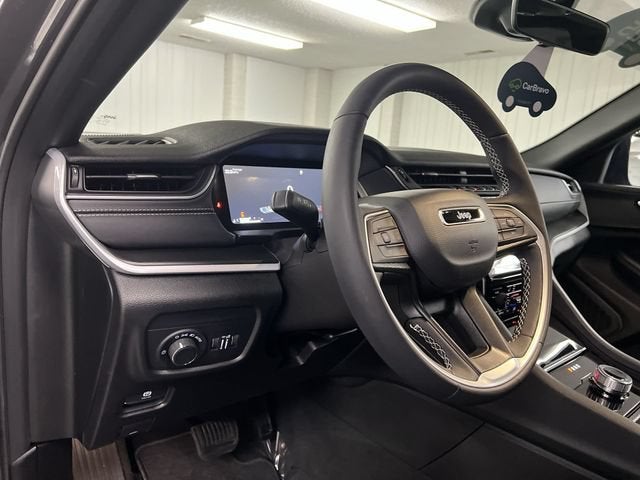 2025 Jeep Grand Cherokee L Altitude X 4x4