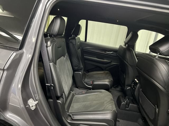 2025 Jeep Grand Cherokee L Altitude X 4x4