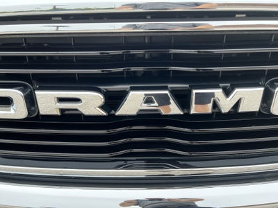 2020 RAM 1500 Big Horn Quad Cab 4x4 6'4" Box