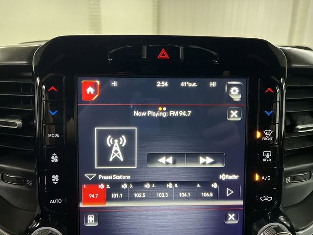 2021 RAM 1500 Big Horn Quad Cab 4x4 6'4" Box