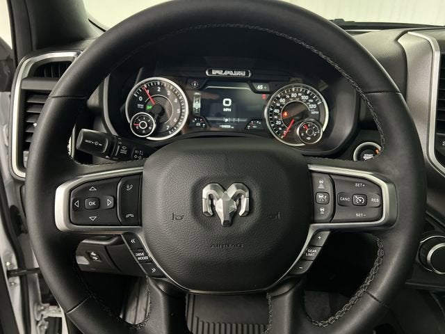 2025 RAM 1500 Big Horn Crew Cab 4x4 5'7" Box