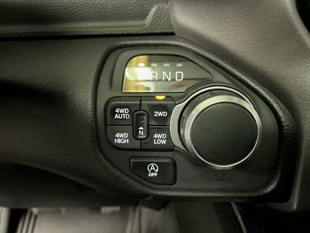 2025 RAM 1500 Big Horn Crew Cab 4x4 5'7" Box