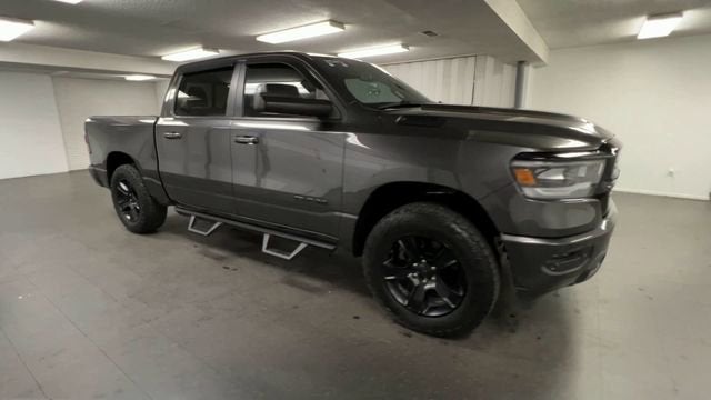 2020 RAM 1500 Big Horn Crew Cab 4x4 5'7" Box