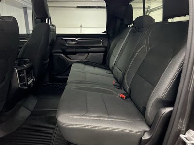 2020 RAM 1500 Big Horn Crew Cab 4x4 5'7" Box