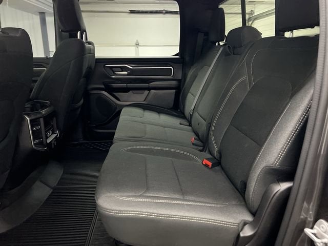2020 RAM 1500 Big Horn Crew Cab 4x4 5'7" Box