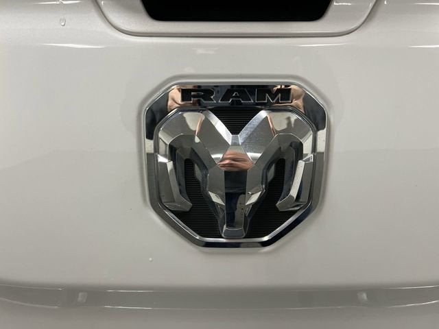 2024 RAM 1500 Limited Crew Cab 4x4 5'7" Box