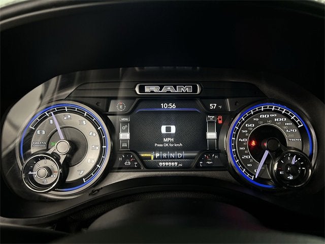 2021 RAM 1500 Limited Crew Cab 4x4 5'7" Box