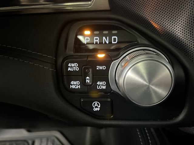2021 RAM 1500 Limited Crew Cab 4x4 5'7" Box