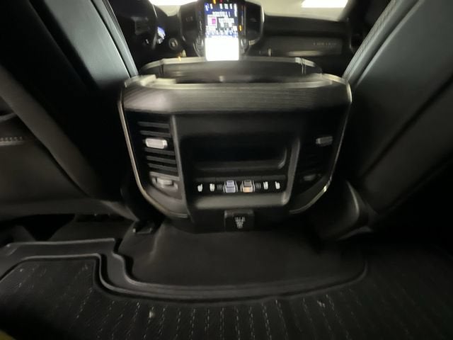 2021 RAM 1500 Limited Crew Cab 4x4 5'7" Box