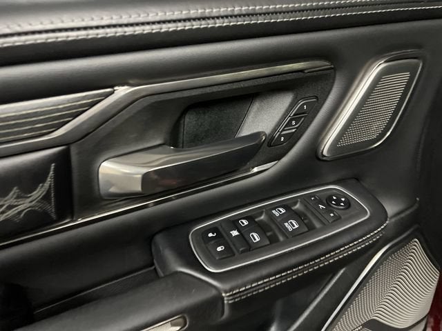 2021 RAM 1500 Limited Crew Cab 4x4 5'7" Box