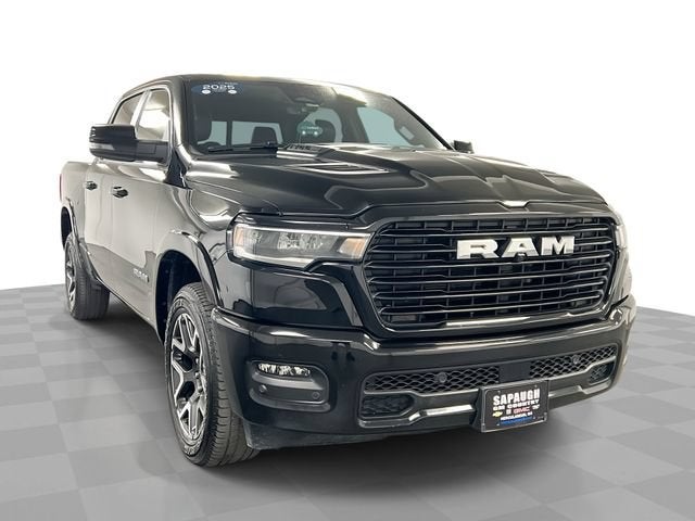 2025 RAM 1500 Laramie Crew Cab 4x4 5'7" Box