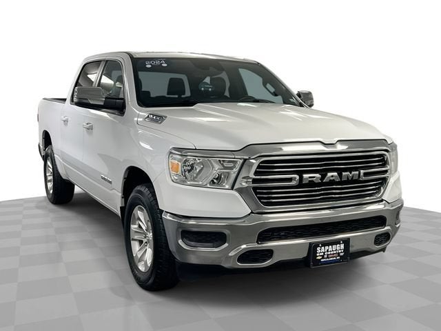 2024 RAM 1500 Laramie 4x4 Crew Cab 5'7's photo