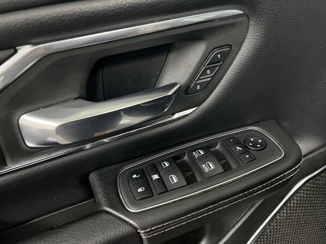 2024 RAM 1500 Laramie Crew Cab 4x4 5'7" Box