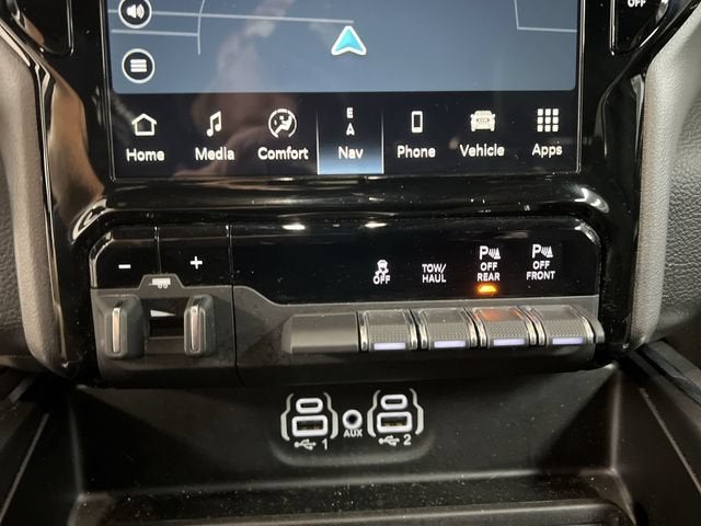 2024 RAM 1500 Laramie Crew Cab 4x4 6'4" Box