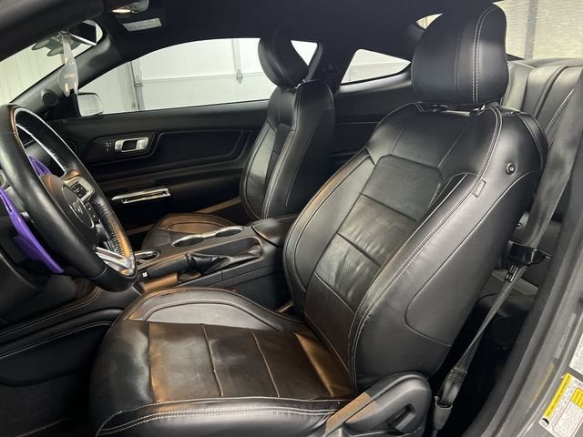 2022 Ford Mustang EcoBoost