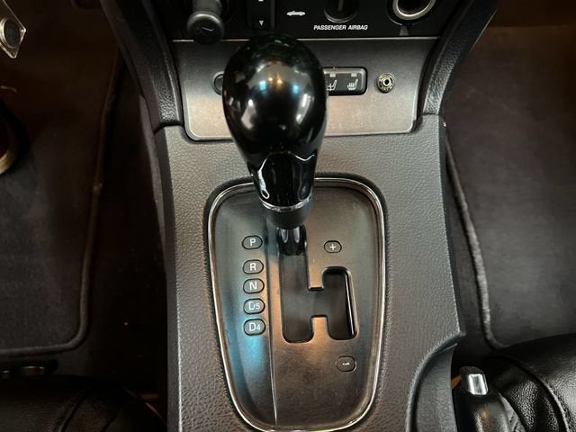 2003 Ford Thunderbird Deluxe