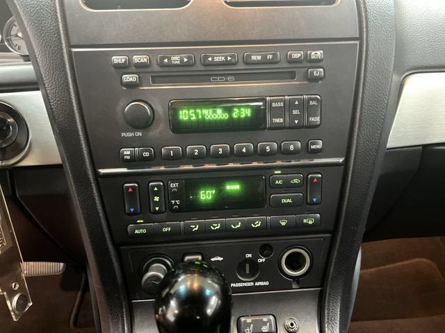 2003 Ford Thunderbird Deluxe