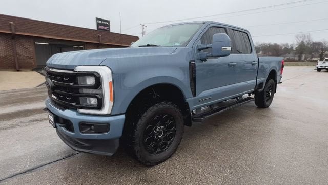 2023 Ford F-250 LARIAT