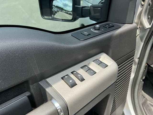 2016 Ford F-350 LARIAT