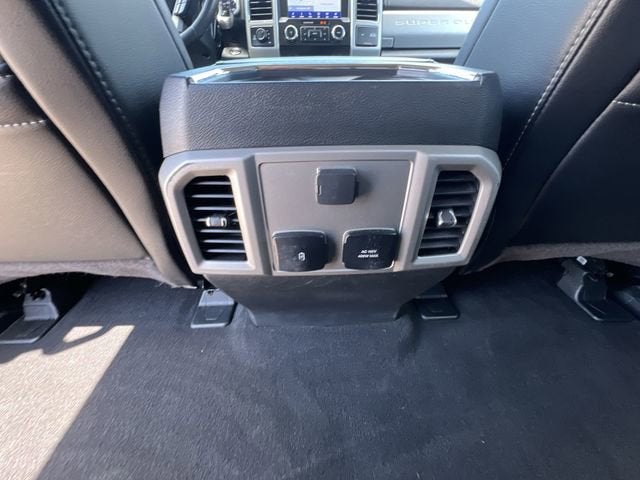 2020 Ford F-350 LARIAT