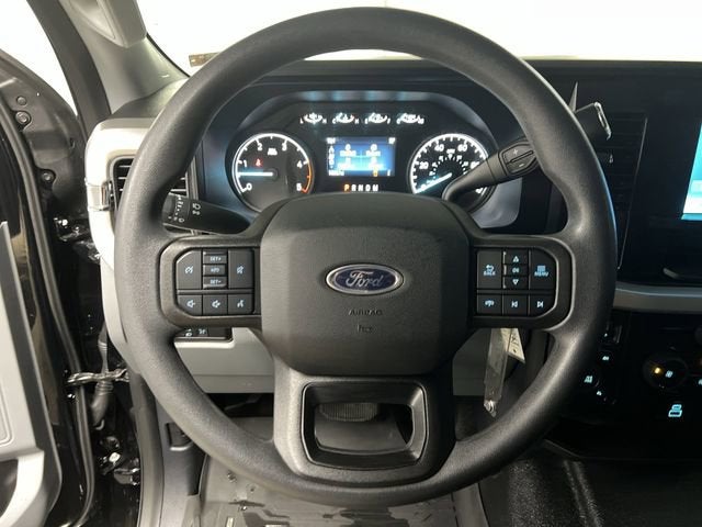2025 Ford Super Duty F-350 DRW XL