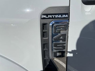 2025 Ford F-450 Platinum
