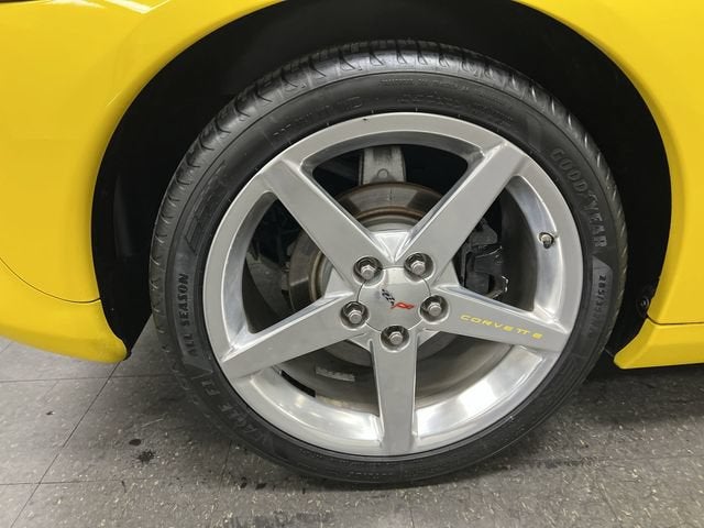 2006 Chevrolet Corvette Base