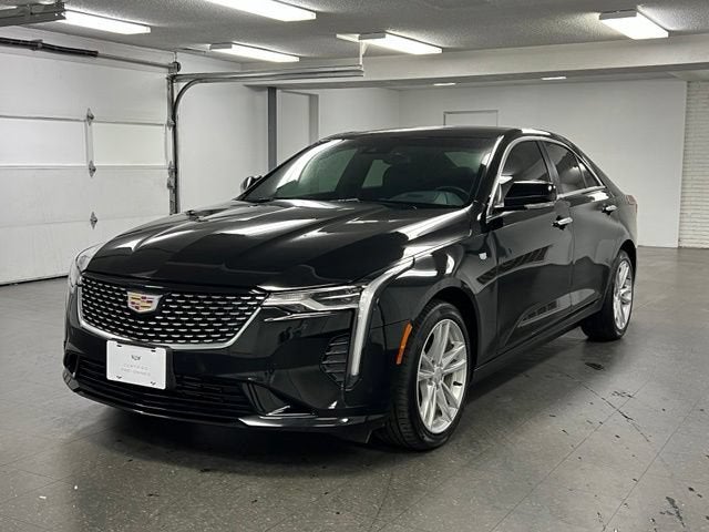 2024 Cadillac CT4 Luxury