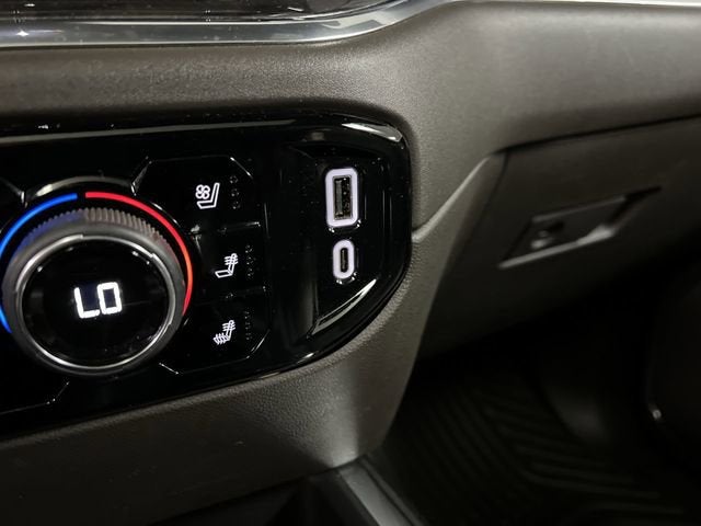 2024 Chevrolet Silverado 1500 LTZ - Photo 35
