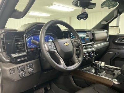 2023 Chevrolet Silverado 1500 High Country