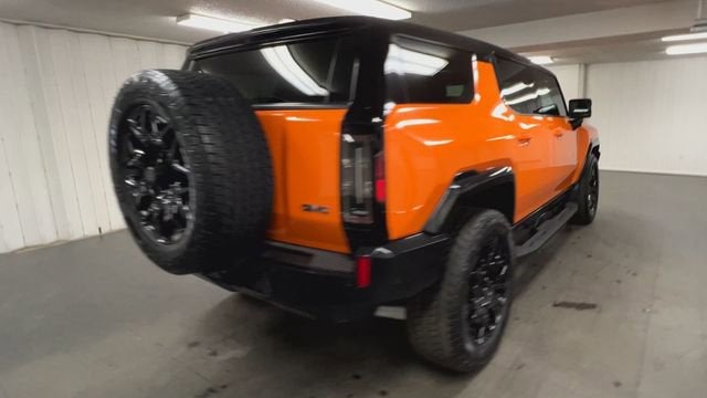 2024 GMC HUMMER EV SUV 2X