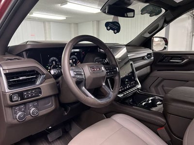 2025 GMC Yukon Elevation